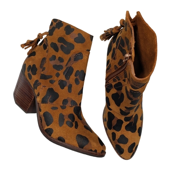 Matisse | Laney Leopard Genuine Leather Bohemian Block Heel Ankle Booties 6 - Picture 1 of 12